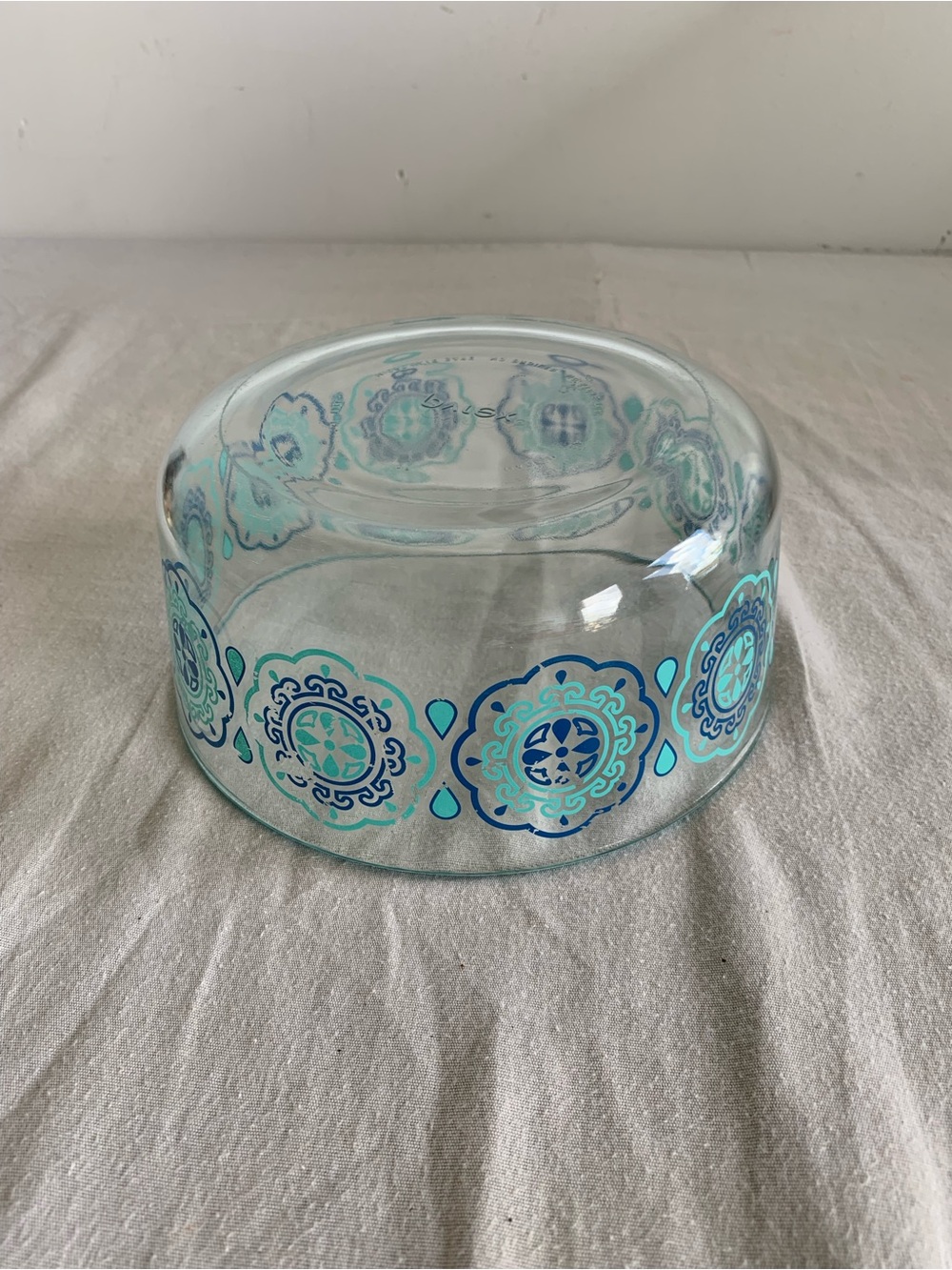 Pyrex Bowl - Picture 6 of 8